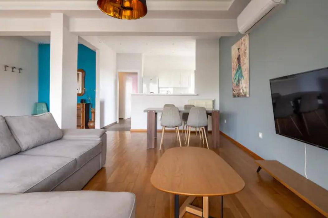 Βright Walled Designed Apt In Glyfada Center Atena Exterior foto