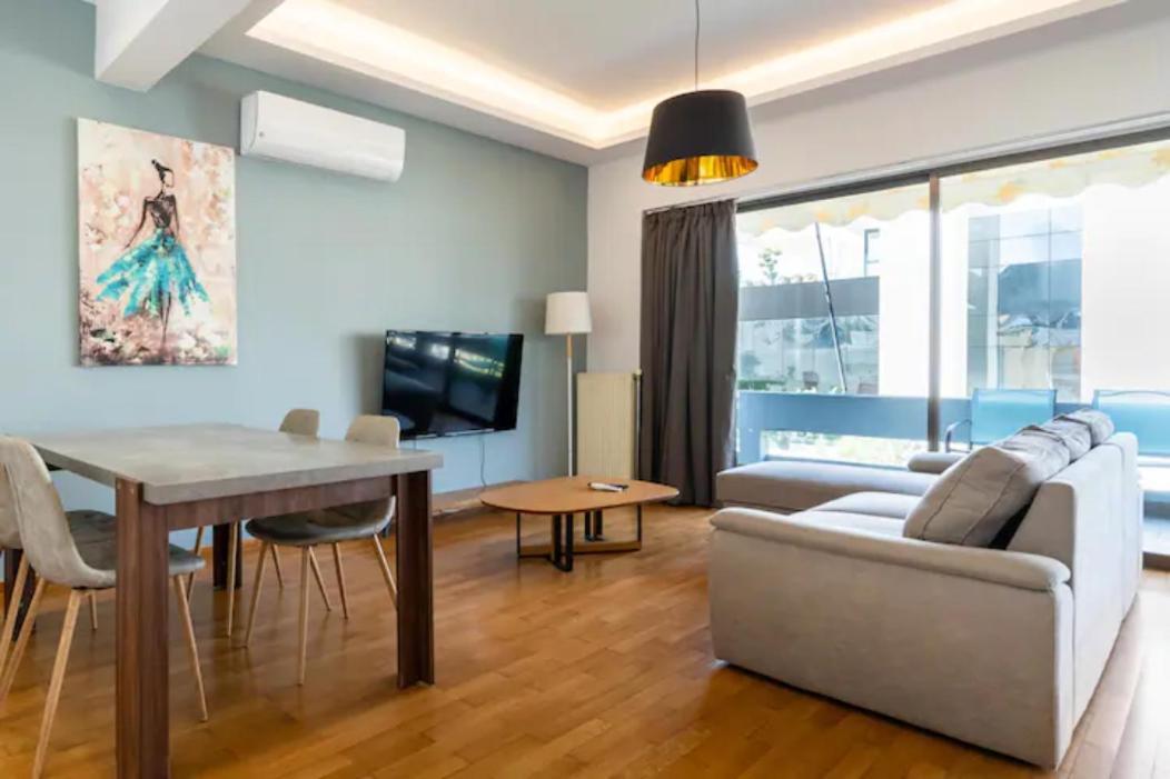 Βright Walled Designed Apt In Glyfada Center Atena Exterior foto
