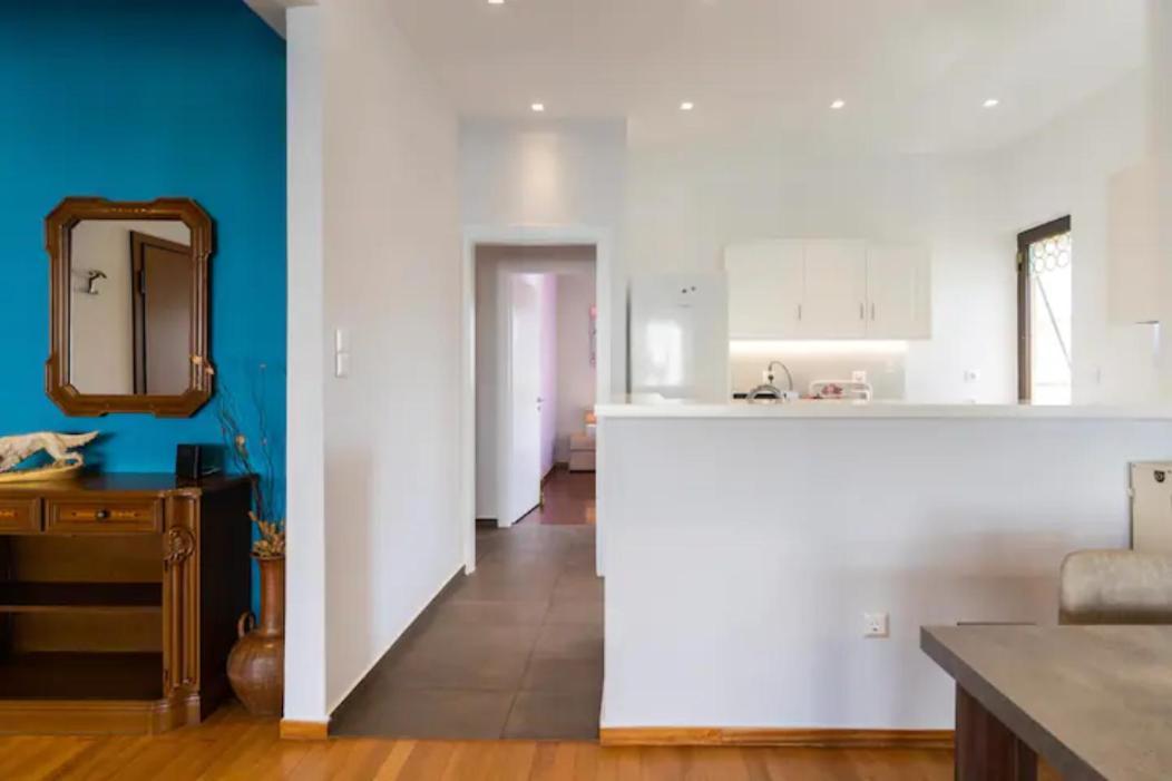 Βright Walled Designed Apt In Glyfada Center Atena Exterior foto